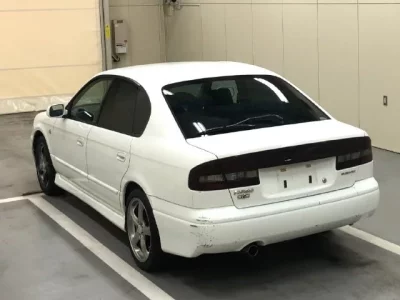 Subaru LEGACY B4  с аукциона в Японии