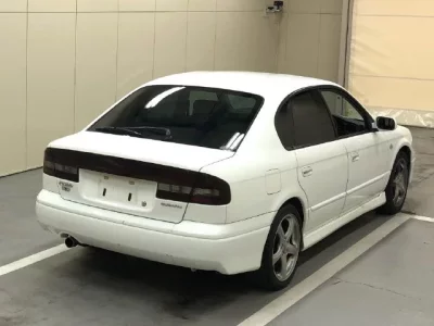 Subaru LEGACY B4  с аукциона в Японии