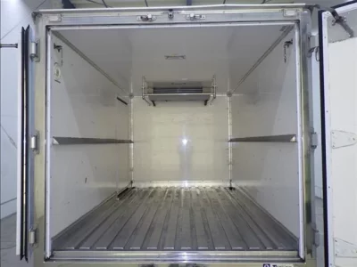 Isuzu ELF  с аукциона в Японии