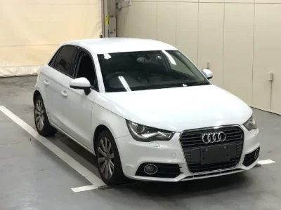 Audi A1  с аукциона в Японии