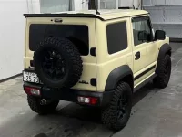 Suzuki JIMNY SIERRA лот № 70108 оценка 3.5  с аукциона в Японии 4