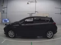 Toyota AURIS лот № 11008 оценка RA  с аукциона в Японии 3