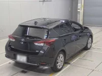 Toyota AURIS лот № 11008 оценка RA  с аукциона в Японии 1