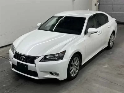 Lexus GS  с аукциона в Японии