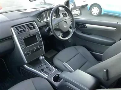 Mercedes-Benz B CLASS