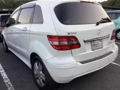 Mercedes-Benz B CLASS