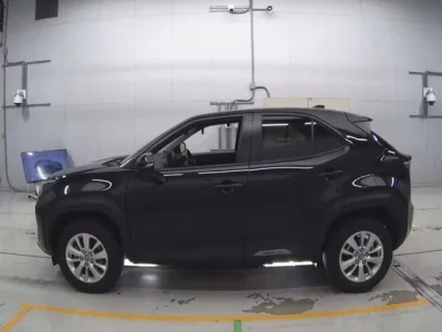 Toyota YARIS CROSS  с аукциона в Японии