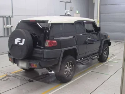 Toyota FJ CRUISER  с аукциона в Японии