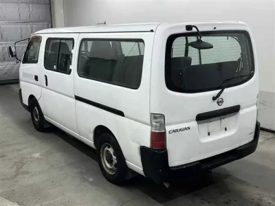 Nissan CARAVAN  с аукциона в Японии