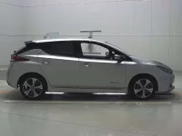Nissan LEAF лот № 30296 оценка 4  с аукциона в Японии 2