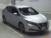 Nissan LEAF лот № 30296 оценка 4  с аукциона в Японии 4