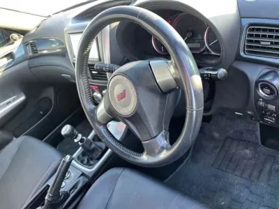 Subaru IMPREZA  с аукциона в Японии