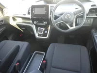 Nissan SERENA лот № 4033 оценка 3.5  с аукциона в Японии 2