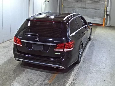 Mercedes-Benz E CLASS WAGON
