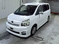 Toyota VOXY лот № 3008 оценка 3.5  с аукциона в Японии 3