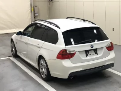 BMW 3-Series  с аукциона в Японии