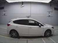 Subaru IMPREZA лот № 11052 оценка 4  с аукциона в Японии 2