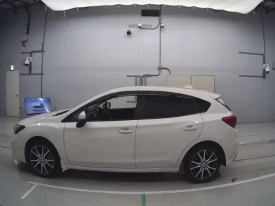 Subaru IMPREZA  с аукциона в Японии