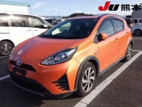 Toyota AQUA лот № 2011 оценка 3.5  с аукциона в Японии 4