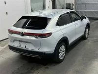 Honda VEZEL лот № 30295 оценка 4.5  с аукциона в Японии 4