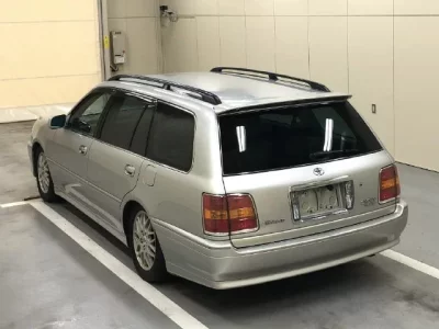Toyota CROWN ESTATE