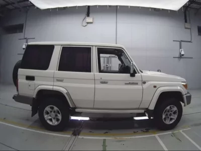 Toyota LAND CRUISER  с аукциона в Японии