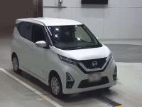 Nissan DAYZ лот № 3178 оценка 4.5  с аукциона в Японии 4