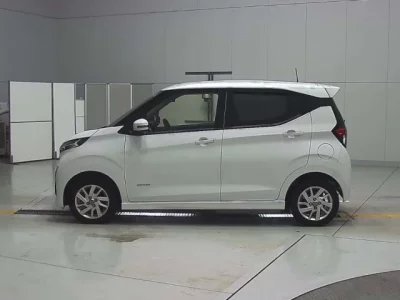 Nissan DAYZ  с аукциона в Японии