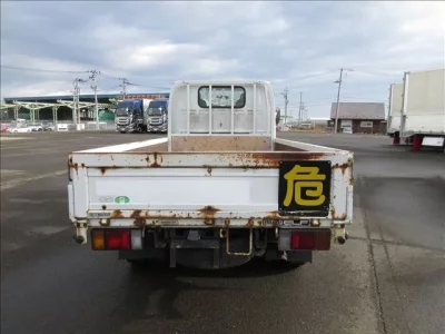 Isuzu ELF  с аукциона в Японии