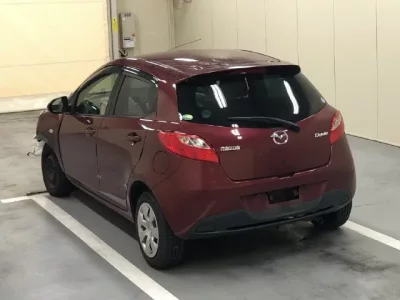 Mazda DEMIO