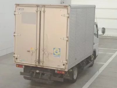 Mitsubishi CANTER  с аукциона в Японии