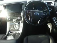 Toyota VELLFIRE лот № 3050 оценка 3.5  с аукциона в Японии 2