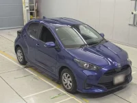 Toyota YARIS лот № 30350 оценка 3.5  с аукциона в Японии 4