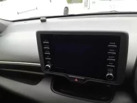 Toyota YARIS лот № 30350 оценка 3.5  с аукциона в Японии 9