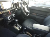 Suzuki JIMNY SIERRA лот № 3065 оценка 4.5  с аукциона в Японии 2