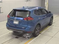 Nissan X-TRAIL лот № 30360 оценка 4  с аукциона в Японии 1