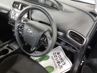 Toyota PRIUS PHV лот № 30359 оценка 4.5  с аукциона в Японии 6