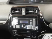 Toyota PRIUS PHV лот № 30359 оценка 4.5  с аукциона в Японии 9