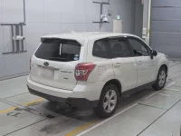 Subaru FORESTER лот № 30363 оценка 4  с аукциона в Японии 1
