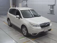 Subaru FORESTER лот № 30363 оценка 4  с аукциона в Японии 4