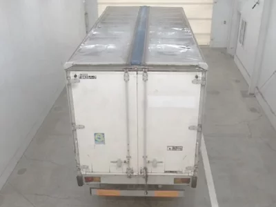 Isuzu FORWARD  с аукциона в Японии