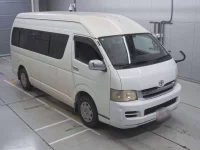 Toyota HIACE лот № 30374 оценка 3  с аукциона в Японии 4