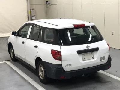 Nissan AD  с аукциона в Японии