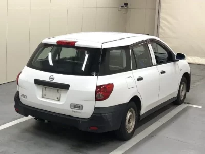 Nissan AD  с аукциона в Японии