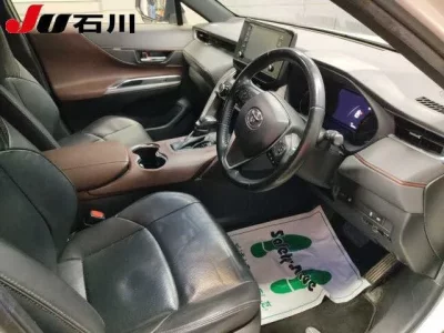 Toyota HARRIER  с аукциона в Японии