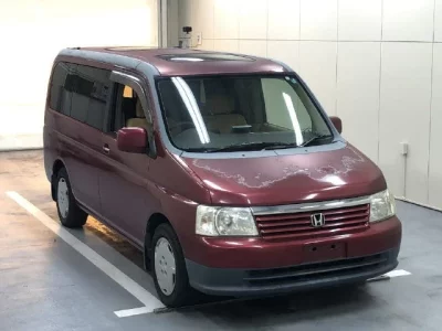 Honda STEP WAGON  с аукциона в Японии