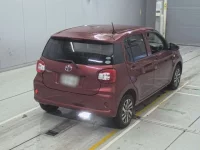 Toyota PASSO лот № 30385 оценка 4  с аукциона в Японии 1