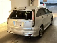 Honda STREAM лот № 3568 оценка R  с аукциона в Японии 1