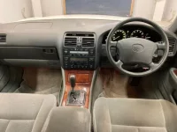 Toyota CELSIOR лот № 3584 оценка 4  с аукциона в Японии 2