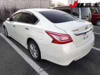 Nissan TEANA лот № 43 оценка 4  с аукциона в Японии 1